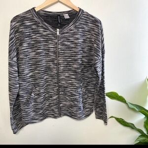 H&M Semi-Cropped Zipper Jacket